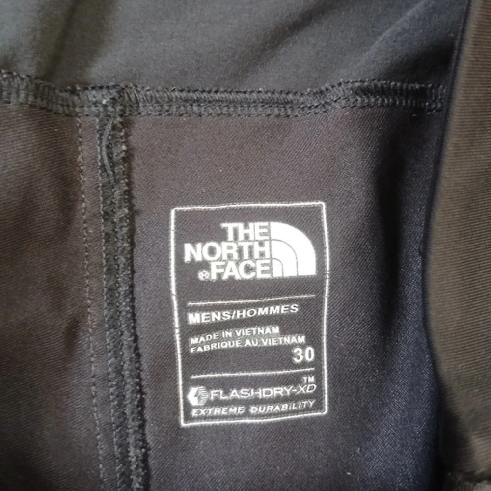 The North Face Shorts Mens 30‎ Black FlashDry-XD Hiking Performance Stretch